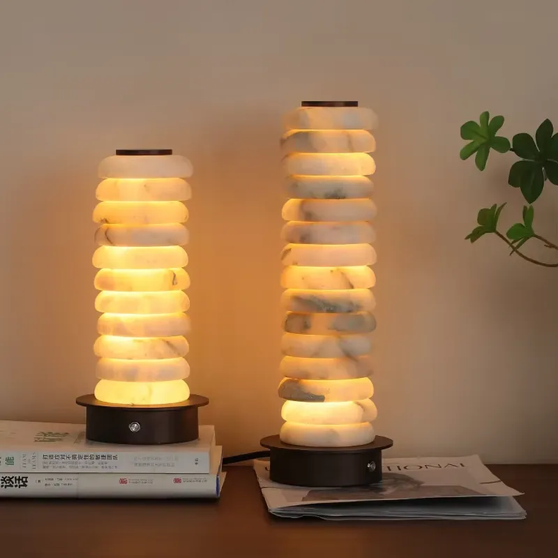 Light Switch - Hochwertige Designer-Schreibtischlampe aus spanischem Marmor, kreative