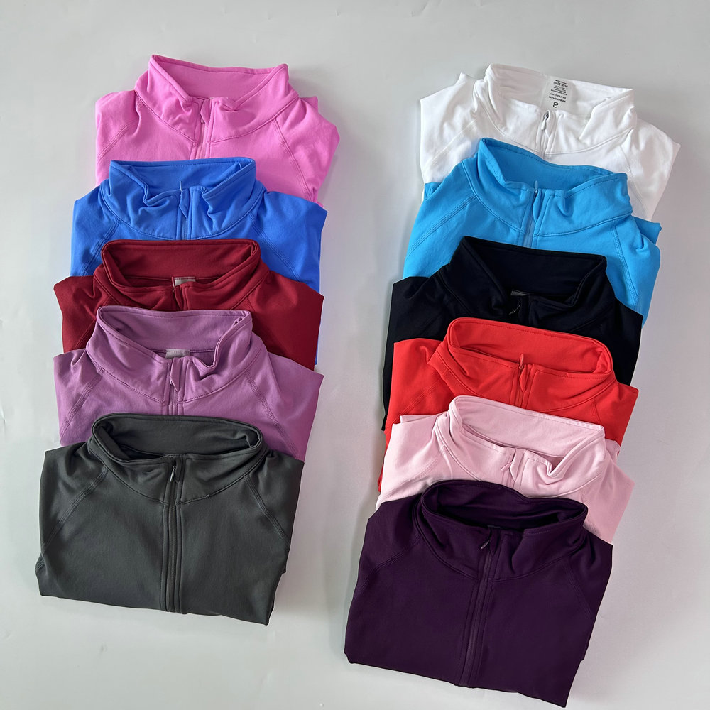 No Logo Yoga-Jacke mit halbem  – Wallpaper Bewertung und Preis